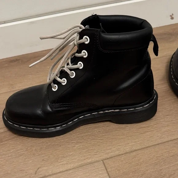 Dr. Martens Ankle Boots - Picture 7 of 11